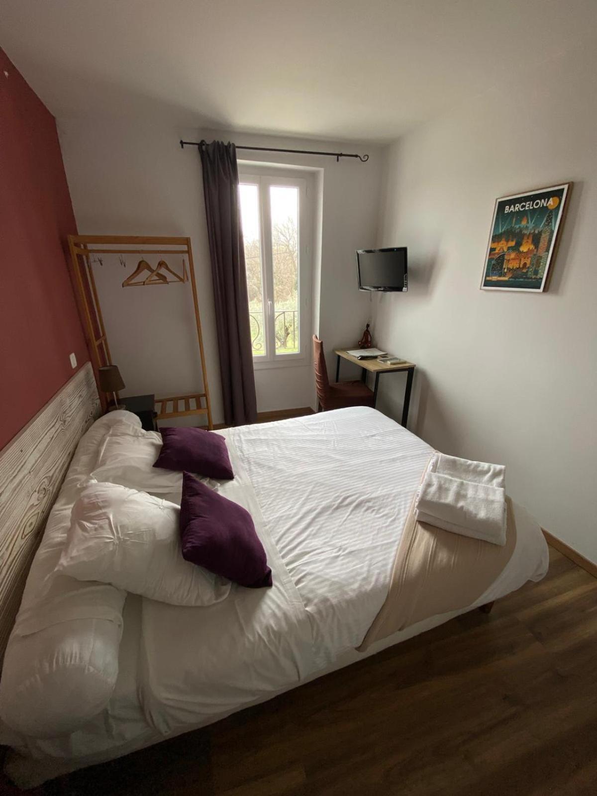 Auberge Les Galets Peyruis Buitenkant foto