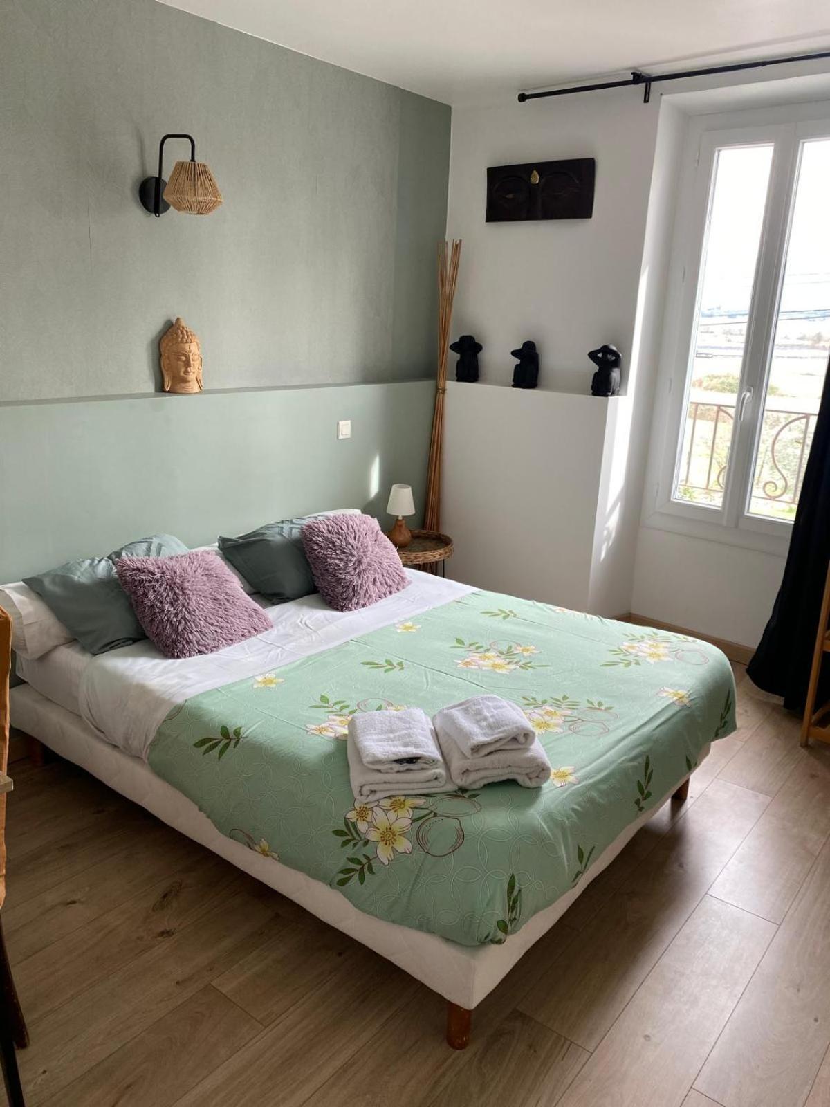 Auberge Les Galets Peyruis Buitenkant foto